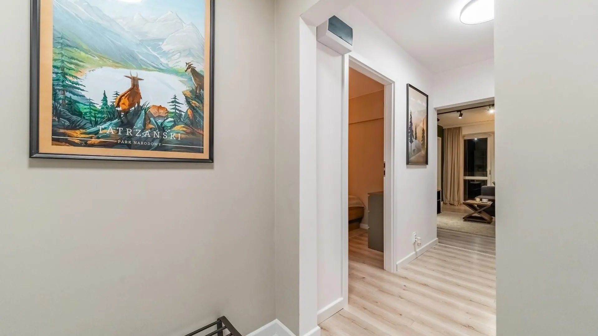 Apartament Giewont View 16 ザコパネ アパート